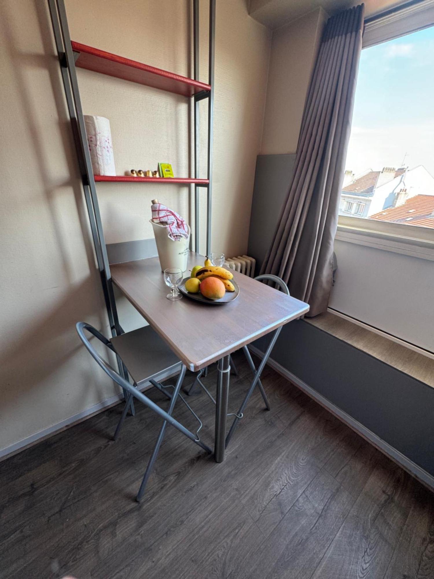 Appartement Terrasse Au Coeur De Valence 54 Ngoại thất bức ảnh