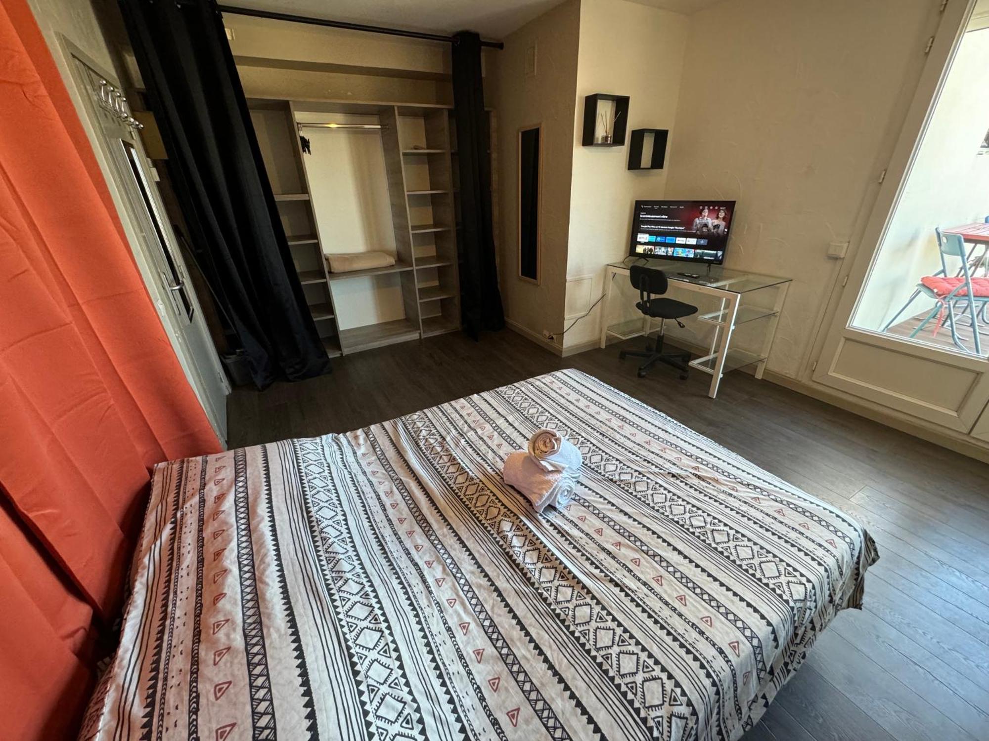 Appartement Terrasse Au Coeur De Valence 54 Ngoại thất bức ảnh
