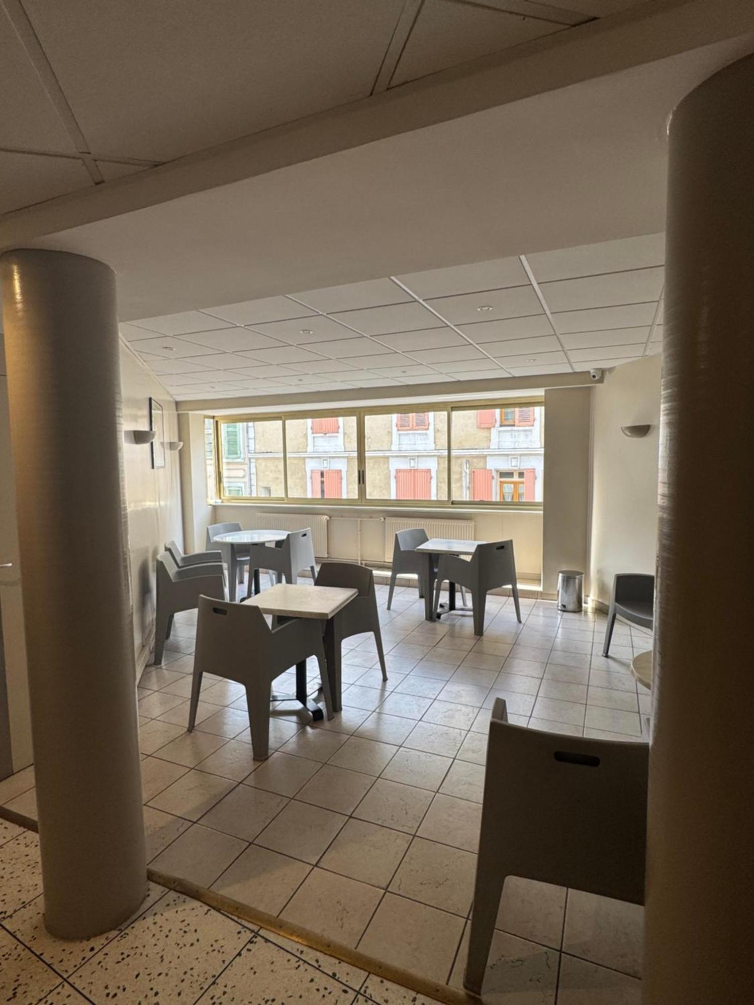 Appartement Terrasse Au Coeur De Valence 54 Ngoại thất bức ảnh